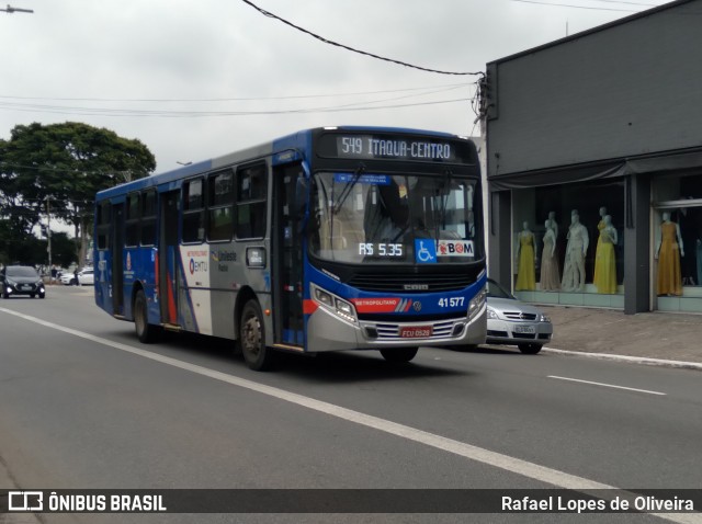 Radial Transporte Coletivo 41.577 na cidade de São Paulo, São Paulo, Brasil, por Rafael Lopes de Oliveira. Número da foto: #8539731.