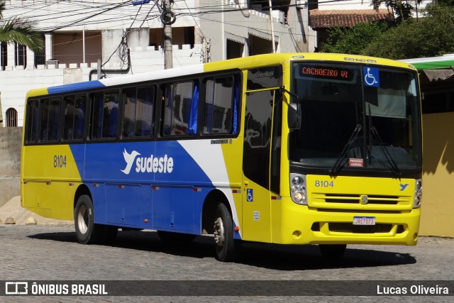 Viação Sudeste 8104 na cidade de Cachoeiro de Itapemirim, Espírito Santo, Brasil, por Lucas Oliveira. ID da foto: 8541412.