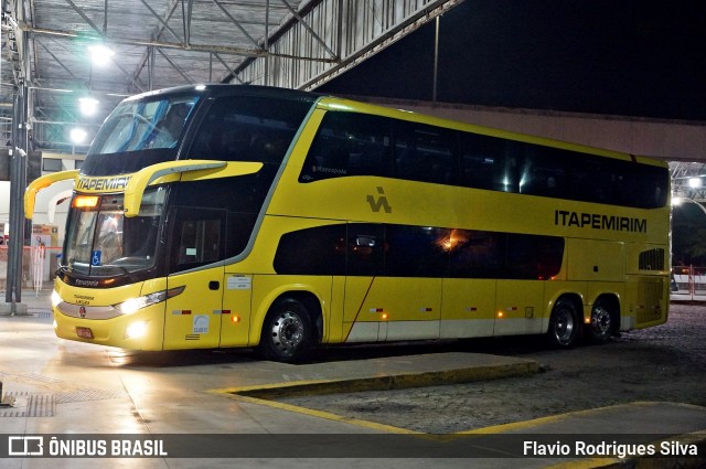 Viação Itapemirim 17001 na cidade de Campos dos Goytacazes, Rio de Janeiro, Brasil, por Flavio Rodrigues Silva. ID da foto: 8542930.