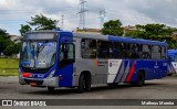 Viação Transdutra 32.667 na cidade de Arujá, São Paulo, Brasil, por Matheus Moreira. Número da foto: #:id.