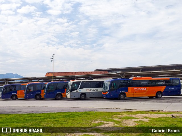 Evanil Transportes e Turismo RJ 132.035 na cidade de Rio de Janeiro, Rio de Janeiro, Brasil, por Gabriel Brook. Número da foto: #8549378.