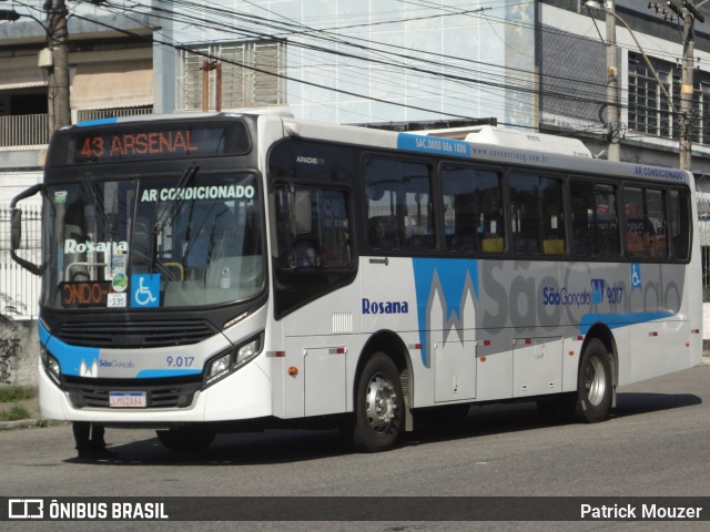 Rosana Transporte e Turismo 9.017 na cidade de São Gonçalo, Rio de Janeiro, Brasil, por Patrick Mouzer. Número da foto: #8555079.