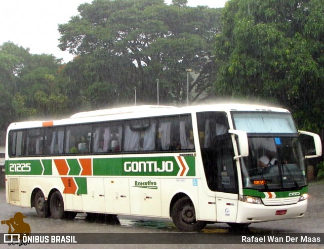 Empresa Gontijo de Transportes 21225 na cidade de Belo Horizonte, Minas Gerais, Brasil, por Rafael Wan Der Maas. ID da foto: 8558663.