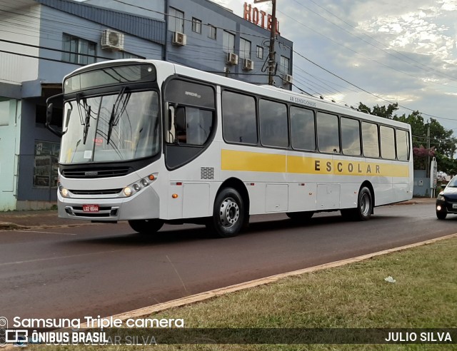 Transporte Escolar Vidal 55 na cidade de Foz do Iguaçu, Paraná, Brasil, por JULIO SILVA. Número da foto: #8555557.