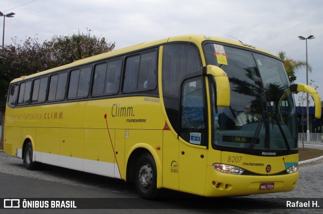 Viação Itapemirim 8207 na cidade de Juiz de Fora, Minas Gerais, Brasil, por Rafael H.. ID da foto: 8557250.