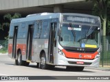 Pêssego Transportes 4 7112 na cidade de São Paulo, São Paulo, Brasil, por Cleverson dos Reis Giraldi. Número da foto: #:id.