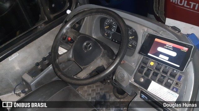 Auto Omnibus Nova Suissa 30735 na cidade de Belo Horizonte, Minas Gerais, Brasil, por Douglas Hunas. Número da foto: #8560620.