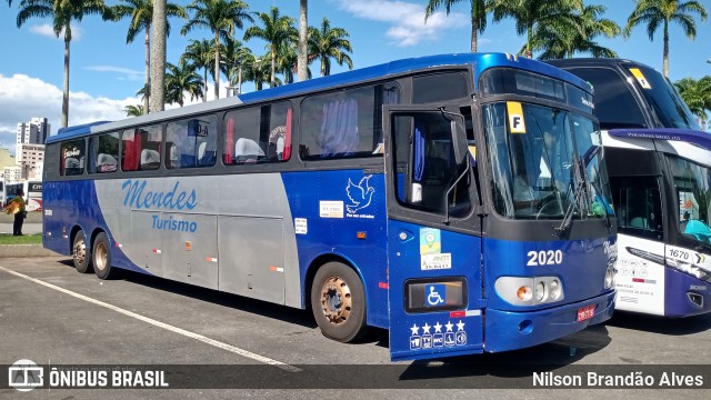 Mendes Turismo 2020 na cidade de Aparecida, São Paulo, Brasil, por Nilson Brandão Alves. ID da foto: 8559989.