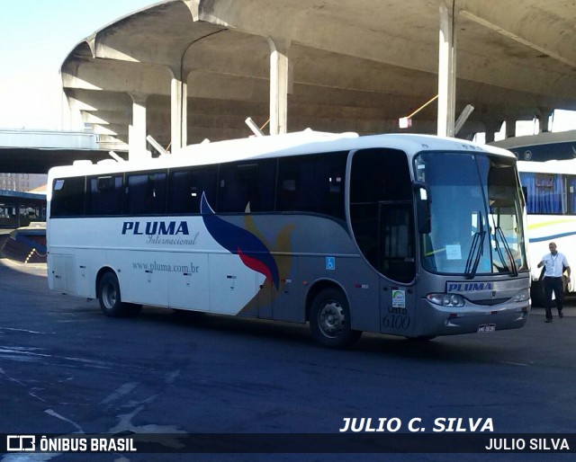 Pluma Conforto e Turismo 6100 na cidade de Porto Alegre, Rio Grande do Sul, Brasil, por JULIO SILVA. ID da foto: 8559938.