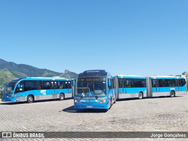 Viação Redentor E47016C na cidade de Rio de Janeiro, Rio de Janeiro, Brasil, por Jorge Gonçalves. ID da foto: 8561313.