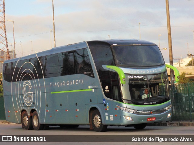 Viação Garcia 8451 na cidade de São Paulo, São Paulo, Brasil, por Gabriel de Figueiredo Alves. Número da foto: #8559933.