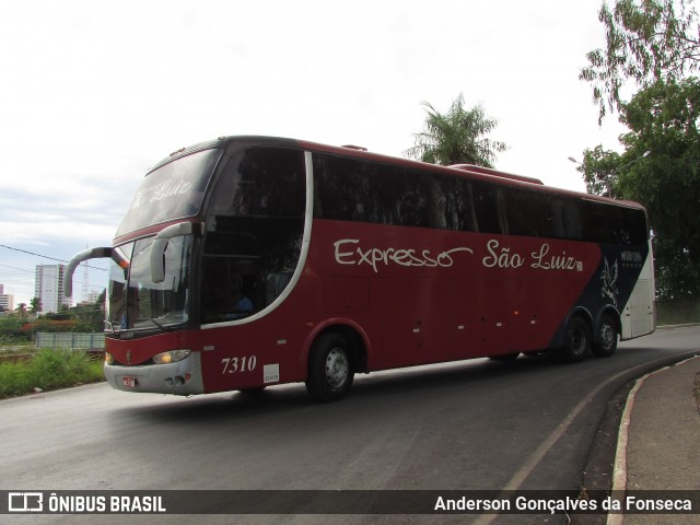 Expresso São Luiz 7310 na cidade de Cuiabá, Mato Grosso, Brasil, por Anderson Gonçalves da Fonseca. ID da foto: 8564010.