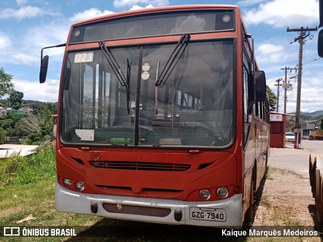 Escolares 021 na cidade de Ouro Preto, Minas Gerais, Brasil, por Kaique Marquês Medeiros . Número da foto: #8568648.