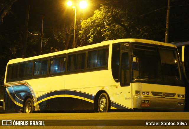 Ônibus Particulares 9974 na cidade de São Paulo, São Paulo, Brasil, por Rafael Santos Silva. Número da foto: #8565935.
