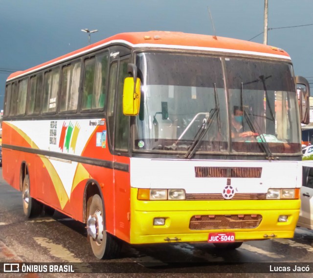 Ônibus Particulares JUC5040 na cidade de Ananindeua, Pará, Brasil, por Lucas Jacó. ID da foto: 8568632.