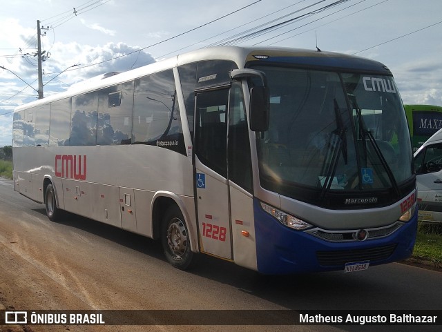 CMW Transportes 1228 na cidade de Bragança Paulista, São Paulo, Brasil, por Matheus Augusto Balthazar. Número da foto: #8569716.