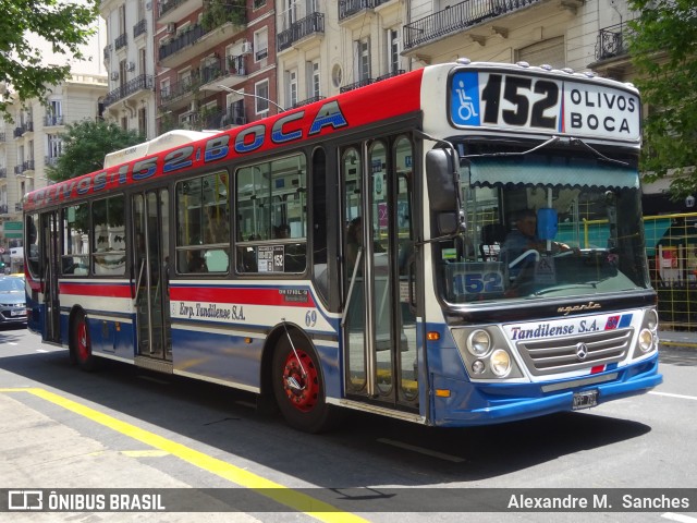 Tandilense 69 na cidade de Buenos Aires, Argentina, por Alexandre M.  Sanches. ID da foto: 8571898.