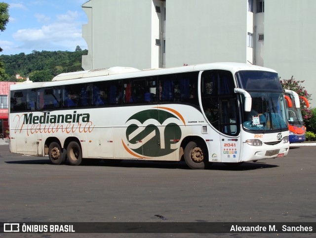 Viação Nossa Senhora de Medianeira 2041 na cidade de Francisco Beltrão, Paraná, Brasil, por Alexandre M.  Sanches. ID da foto: 8569289.