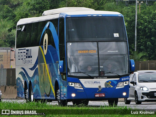 Arara Azul Turismo 2010 na cidade de Aparecida, São Paulo, Brasil, por Luiz Krolman. Número da foto: #8514595.