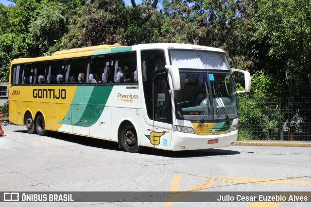 Empresa Gontijo de Transportes 21190 na cidade de São Paulo, São Paulo, Brasil, por Julio Cesar Euzebio Alves. ID da foto: 8513103.