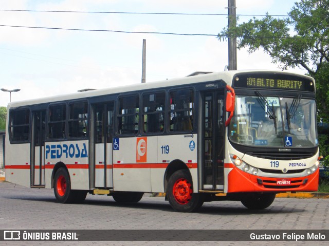 Empresa Pedrosa 119 na cidade de Recife, Pernambuco, Brasil, por Gustavo Felipe Melo. Número da foto: #8512780.