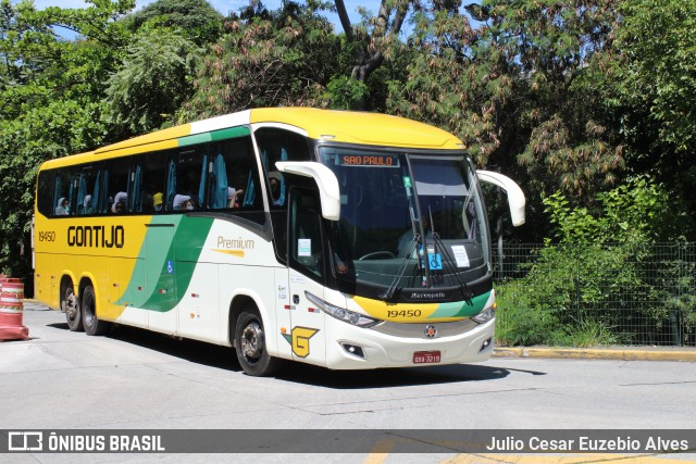 Empresa Gontijo de Transportes 19450 na cidade de São Paulo, São Paulo, Brasil, por Julio Cesar Euzebio Alves. ID da foto: 8512707.