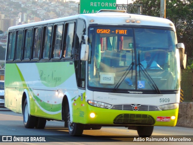 Rio Negro Fretamento e Turismo 5909 na cidade de Belo Horizonte, Minas Gerais, Brasil, por Adão Raimundo Marcelino. ID da foto: 8575494.