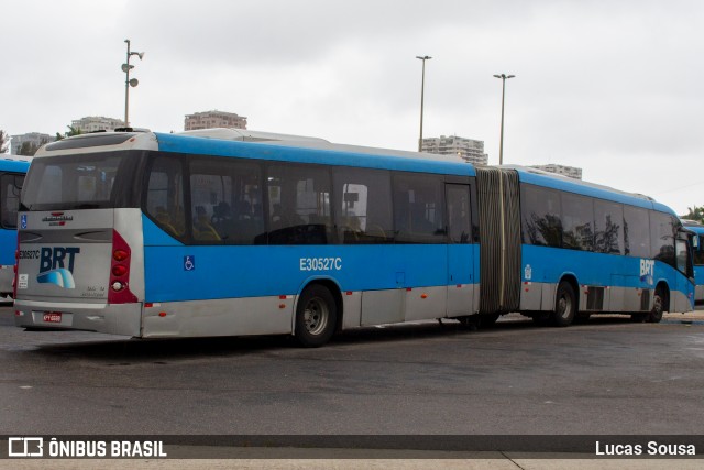 Transportes Futuro E30527C na cidade de Rio de Janeiro, Rio de Janeiro, Brasil, por Lucas Sousa. Número da foto: #8575679.