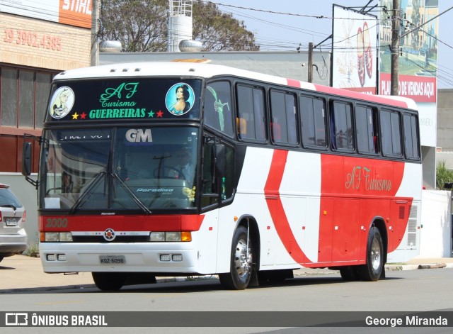 AF Turismo 2000 na cidade de Holambra, São Paulo, Brasil, por George Miranda. Número da foto: #8573456.