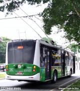 Metra - Sistema Metropolitano de Transporte 7215 na cidade de Santo André, São Paulo, Brasil, por Sérgiane Gisele da Silva. Número da foto: #8573350.