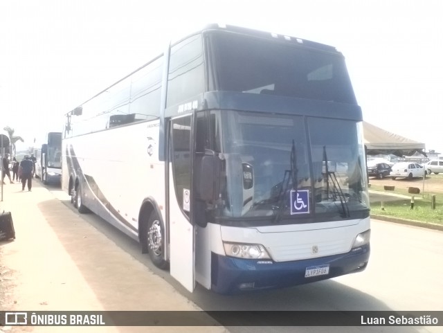Ônibus Particulares 3000 na cidade de Águas Lindas de Goiás, Goiás, Brasil, por Luan Sebastião. Número da foto: #8578373.
