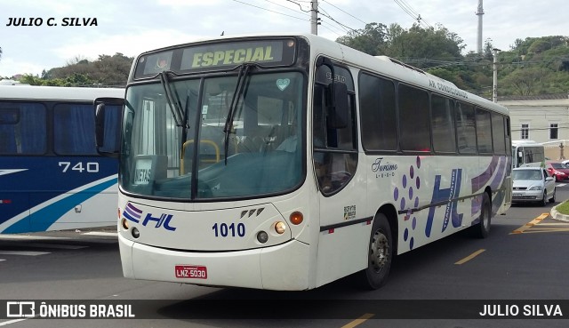 HL Transportes 1010 na cidade de Porto Alegre, Rio Grande do Sul, Brasil, por JULIO SILVA. Número da foto: #8578428.