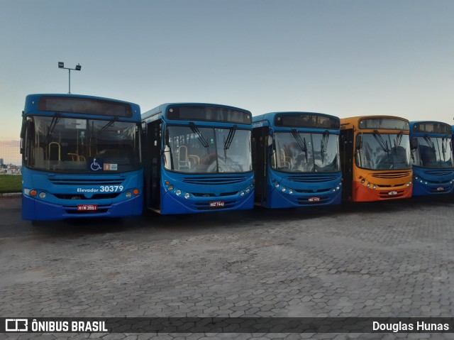 Auto Omnibus Nova Suissa 30379 na cidade de Belo Horizonte, Minas Gerais, Brasil, por Douglas Hunas. ID da foto: 8575907.