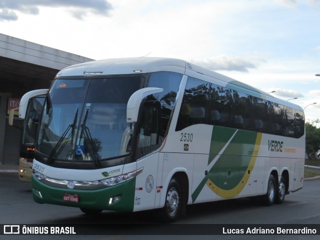 Verde Transportes 2530 na cidade de Brasília, Distrito Federal, Brasil, por Lucas Adriano Bernardino. Número da foto: #8581956.