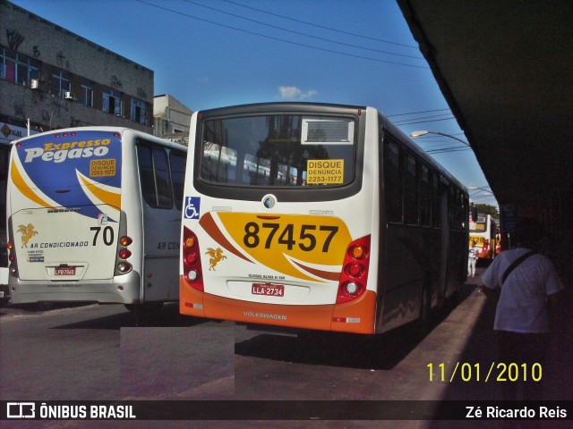 Expresso Pégaso 87457 na cidade de Rio de Janeiro, Rio de Janeiro, Brasil, por Zé Ricardo Reis. Número da foto: #8581610.