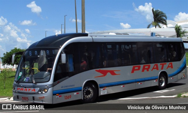 Expresso de Prata 1369 na cidade de Marília, São Paulo, Brasil, por Vinicius de Oliveira Munhoz. Número da foto: #8583520.