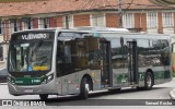 Via Sudeste Transportes S.A. 5 1404 na cidade de São Paulo, São Paulo, Brasil, por Samuel Rocha. Número da foto: #:id.