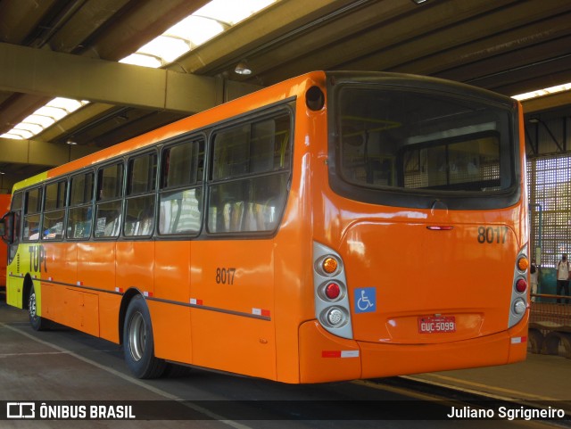 TUPi Transportes Urbanos Piracicaba 8017 na cidade de Piracicaba, São Paulo, Brasil, por Juliano Sgrigneiro. ID da foto: 8586579.