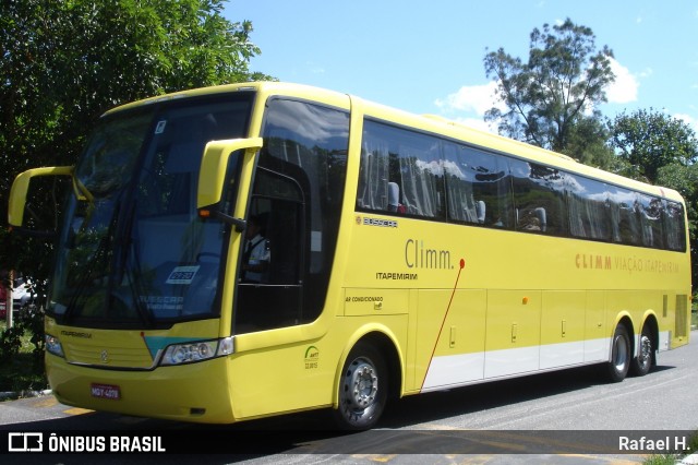 Viação Itapemirim 9517 na cidade de Barra do Piraí, Rio de Janeiro, Brasil, por Rafael H.. ID da foto: 8585806.