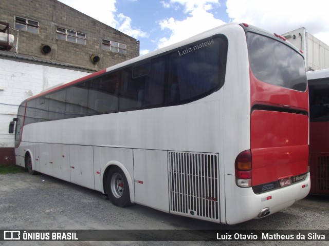 Ônibus Particulares 4402 na cidade de Belo Horizonte, Minas Gerais, Brasil, por Luiz Otavio Matheus da Silva. ID da foto: 8584765.