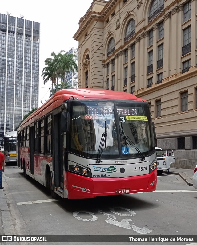 Himalaia Transportes > Ambiental Transportes Urbanos 4 1574 na cidade de São Paulo, São Paulo, Brasil, por Thomas Henrique de Moraes. Número da foto: #8585048.