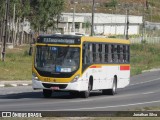 Empresa Metropolitana 615 na cidade de Jaboatão dos Guararapes, Pernambuco, Brasil, por Jonathan Silva. Número da foto: #:id.