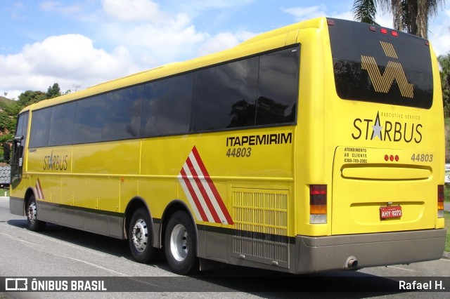 Viação Itapemirim 44803 na cidade de Barra do Piraí, Rio de Janeiro, Brasil, por Rafael H.. Número da foto: #8590117.