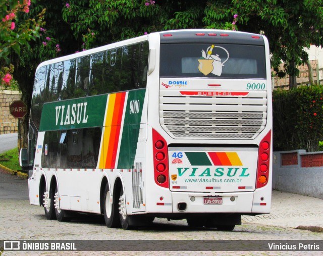Viasul - Auto Viação Venâncio Aires 9000 na cidade de Joinville, Santa Catarina, Brasil, por Vinicius Petris. Número da foto: #8589937.