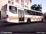 Companhia Carris Porto-Alegrense 0586 na cidade de Porto Alegre, Rio Grande do Sul, Brasil, por Eduardo Rodrigues. Número da foto: #:id.
