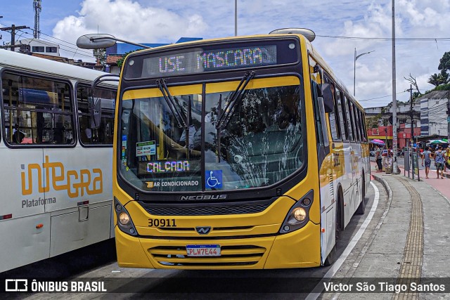 Plataforma Transportes 30911 na cidade de Salvador, Bahia, Brasil, por Victor São Tiago Santos. Número da foto: #8593243.
