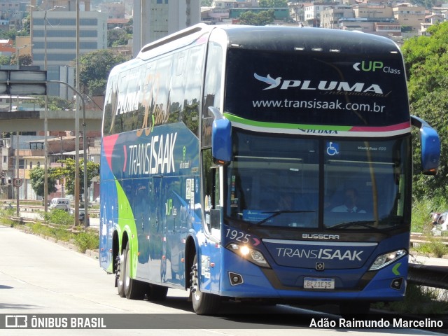 Trans Isaak Turismo 1925 na cidade de Belo Horizonte, Minas Gerais, Brasil, por Adão Raimundo Marcelino. ID da foto: 8602485.