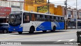 Buses Guadalupe 138 na cidade de Guadalupe, Goicoechea, San José, Costa Rica, por Luis Felipe Vargas. ID da foto: :id.