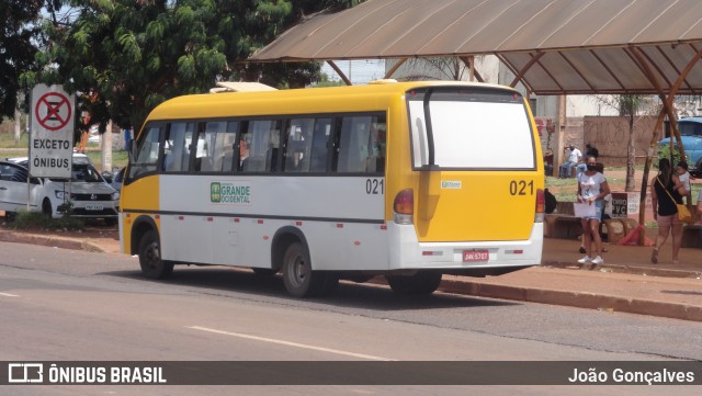 Grande Ocidental 021 na cidade de Novo Gama, Goiás, Brasil, por João Gonçalves. Número da foto: #8602608.