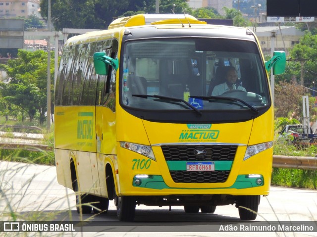 Mactur 7100 na cidade de Belo Horizonte, Minas Gerais, Brasil, por Adão Raimundo Marcelino. ID da foto: 8604785.